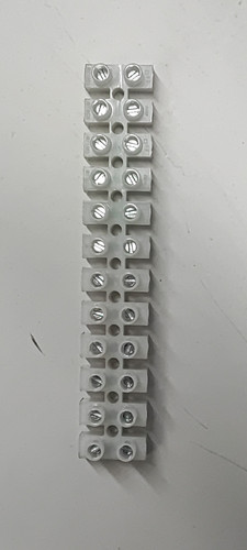 90dff3736044.jpg