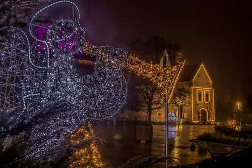 598810895 1545372867591073 4076510224523583360 n.jpg?stp=dst jpg s590x590 tt6& nc cat=101& nc cb=99b.jpg