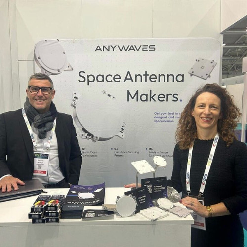 iHn QeKfCsHdLosL.jpg