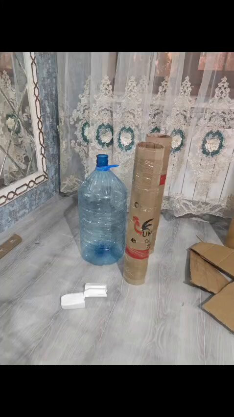 d7HtWUXjcBB KazG.jpg