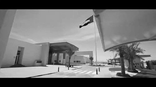 pVk GeBM7LTBHUeJ.jpg