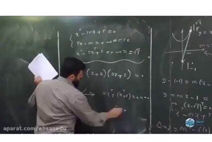 9Gn0hci6fHiUKrnr.jpg