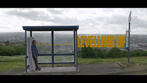 The.Full.Monty.2023.S01E01.Levelling.Up.2160p.DSNP.WEB DL.EN.DD+5.1.Atmos.DoVi.HDR.H.265 FLUX.mkv 20.jpg