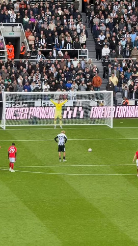 vCILhu8ckx e0A5s.jpg