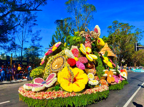 Panagbenga Festival Flower Float in Baguio City, Philippines.png
