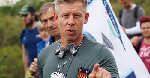 6425105153598883950?url=https%3A%2F%2Fcivilek.info%2Fwp content%2Fuploads%2F2025%2F11%2FMagyar Peter.jpg