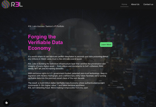 G8avykgbcAEymFn.jpg