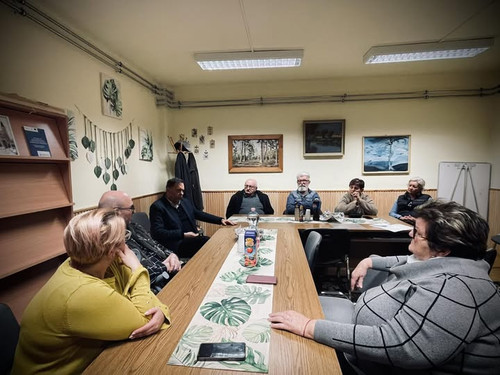 599938486 1426453765509560 2729704984086834921 n.jpg?stp=cp6 dst jpg s720x720 tt6& nc cat=104&ccb=1 .jpg