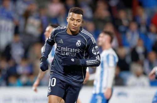 Kylian Mbappe kian mendekati rekor 59 gol dalam setahun milik Cristiano Ronaldo Getty Imagrs 696x456.jpg