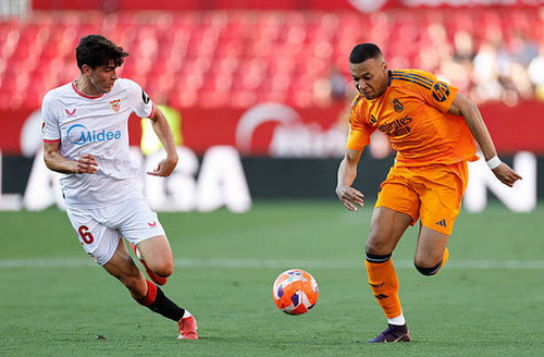 Kylian Mbappe selalu mencetak gol setiap kali melawan Sevilla Getty Images.jpg