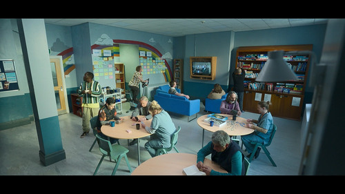 The.Full.Monty.2023.S01E02.Supply.Chain.Economics.1080p.DSNP.WEB DL.EN.DD+5.1.Atmos.H.264 FLUX.mkv 2.jpg