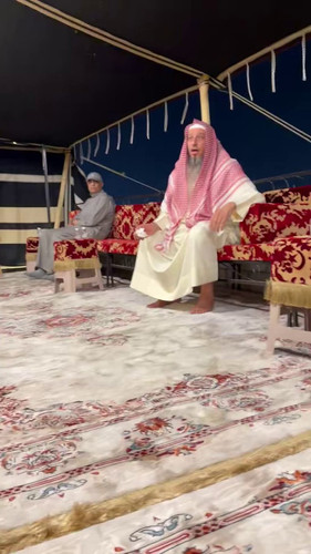 v xwtGZt4XyCguRD.jpg