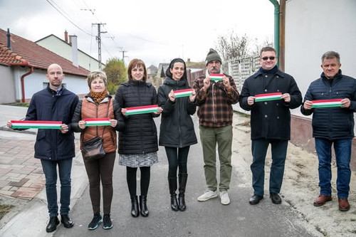 597803570 1369424981638371 3181848061665682591 n.jpg?stp=dst jpg s590x590 tt6& nc cat=104& nc cb=99b.jpg