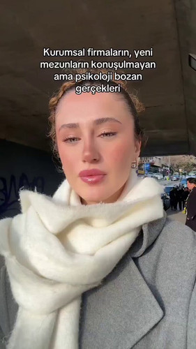 YxPFmG0mok1qXSl6.jpg