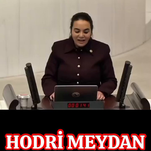 BI7qJSAyeOTNNMw9.jpg
