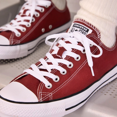 Tênis Converse Chuck Taylor All Star Vermelho Escuro.jpg