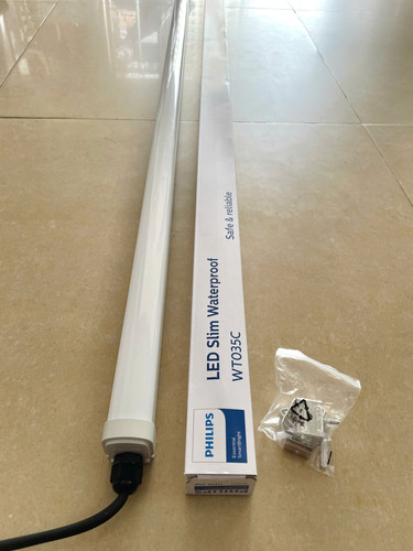 mang den led chong tham waterproof philips batten wt035c 30w led30 cw psu gm cfw l1200 6500k 3000lm .jpg