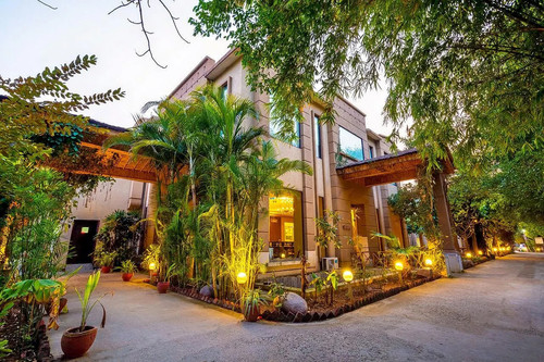Experience Jim Corbett best Resorts for happy holiday vibes.jpg