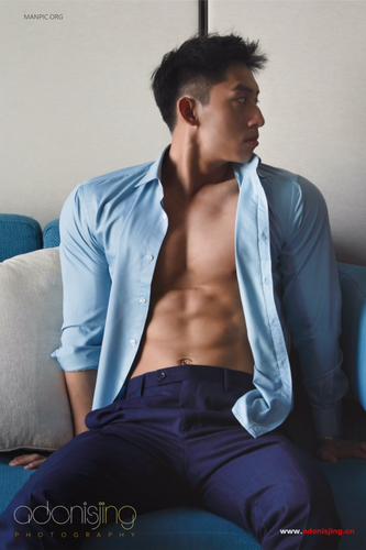 John寫真書 Vol.01 099 copy.png