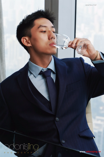 John寫真書 Vol.01 018 copy.png