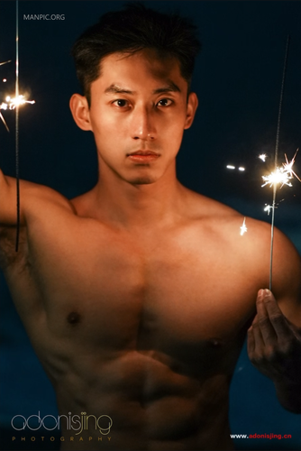 John寫真書 Vol.03 049 copy.png