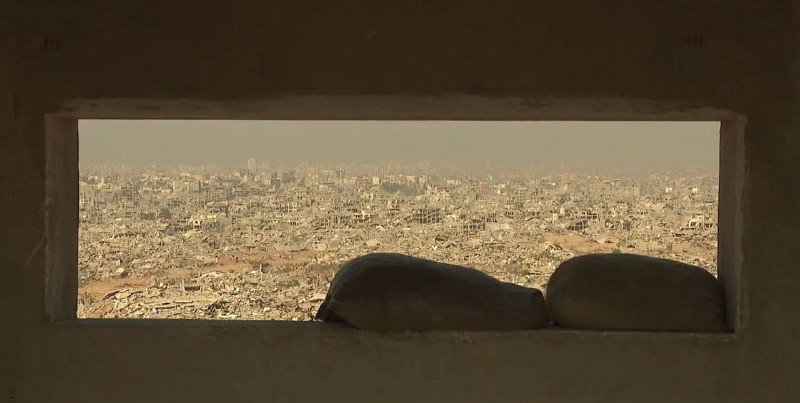 نقلاً عن مراسل القناة الإخبارية البريطانية ITV News جون إرفين، الذي تمكن من دخول شمال غزة برفقة جيش الاحتلال — كونه الطريق الوحيد المتاح أمام الصحفيين...