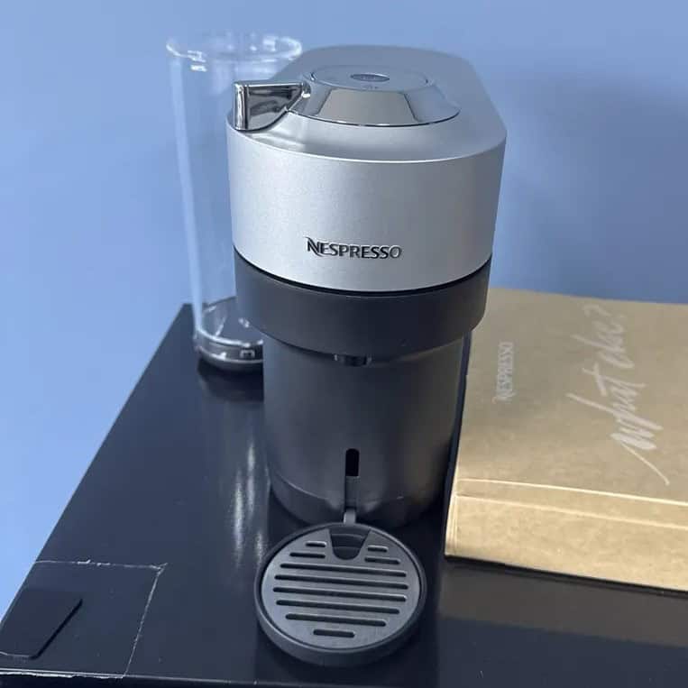 Cafeteira Nespresso Premium Vertuo Pop+ Prata