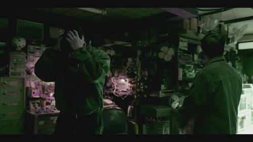 The.Manipulated.S01E07.Episode.7.2160p.Disney+.WEB DL.DDP.5.1.DV.H.265 CHDWEB.mkv 20251119 181514.51.png