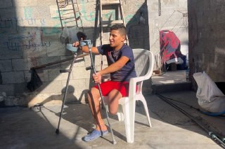 وزارة الصحة في غزة: في اليوم العالمي للإعاقة، تعاني أوضاع صادمة من جراء إصابات الجرحى مبتوري الأطراف في قطاع غزة. هناك حوالي 6000 حالة بتر بحاجة إلى ب...