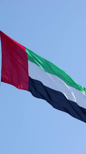 pAHy O7J5u29nSxZ.jpg