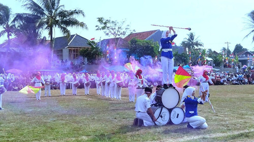 marching.jpg