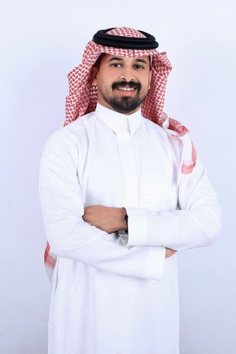 G JB7vAXwAAkhVI.jpg