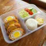 Bento Egg Chicken Roll