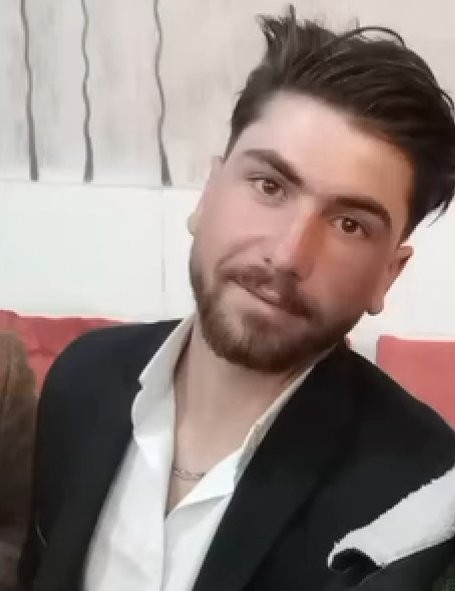 G J2pLVWQAQwDON.jpg