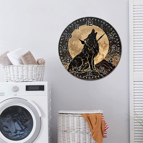 wolf howling Moon 002 07.jpg