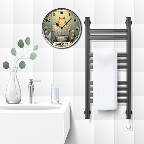 Cat on Toilet Reading 002 06.jpg