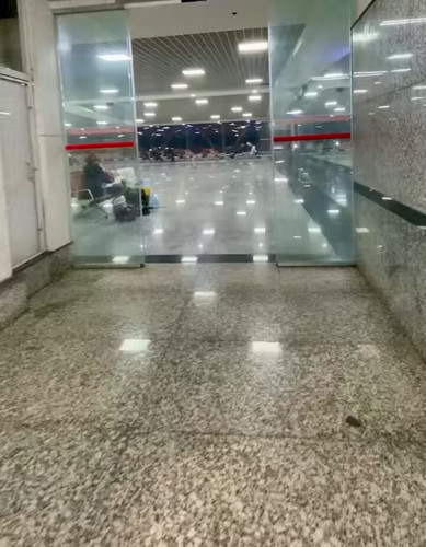 vlhPU4lKt2vI9Xld.jpg