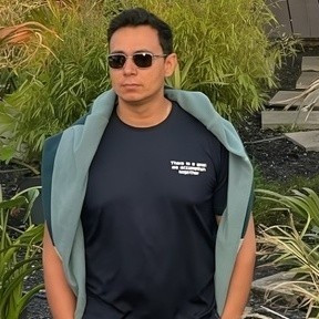 G JZeGza0AMQh5L.jpg