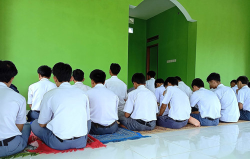 keagamaan.jpg