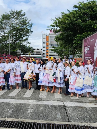 613126061 18552993217065270 3911288434904846409 n.jpg? nc cat=105&ccb=1 7& nc sid=127cfc& nc ohc=zZ1.jpg