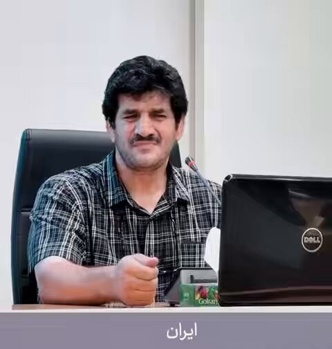 T7p4hI7nJI9UzJYd.jpg