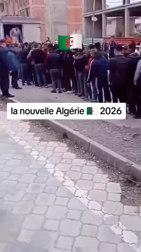 CtGAnaaLTkZFxoHx.jpg