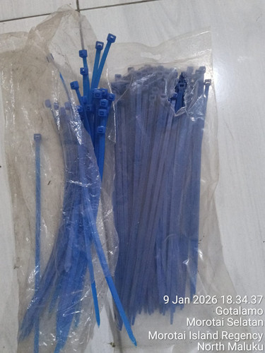 Biru.jpg