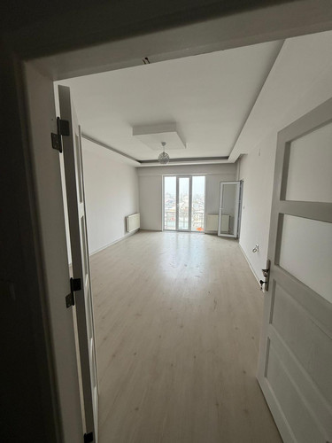 WhatsApp Image 2025 11 24 at 18.03.19.jpg