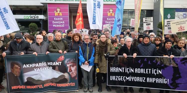 “Hrant Dink cinayeti devletin bilgisi dahilinde işlendi”