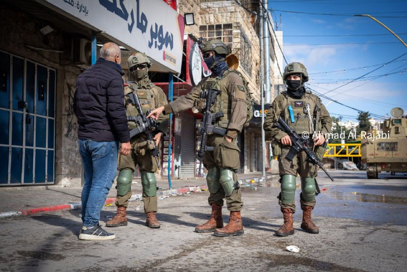 اقتحام مستمر لقوات الاحتلال في المنطقة الجنوبية بمدينة الخليل....