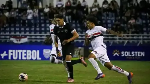 Com golaço antológico, São Paulo bate Botafogo e vai à semi da Copinha