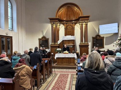 617413394 1459727068840586 3330347475580985469 n.jpg?stp=cp6 dst jpg s590x590 tt6& nc cat=111&ccb=1 .jpg