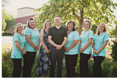 La Grande Cosmetic Dentist.png