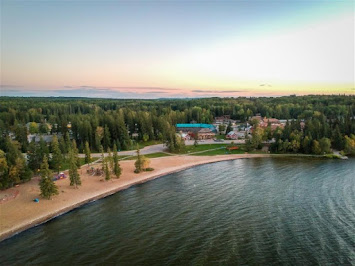 Waskesiu Lake.jpg